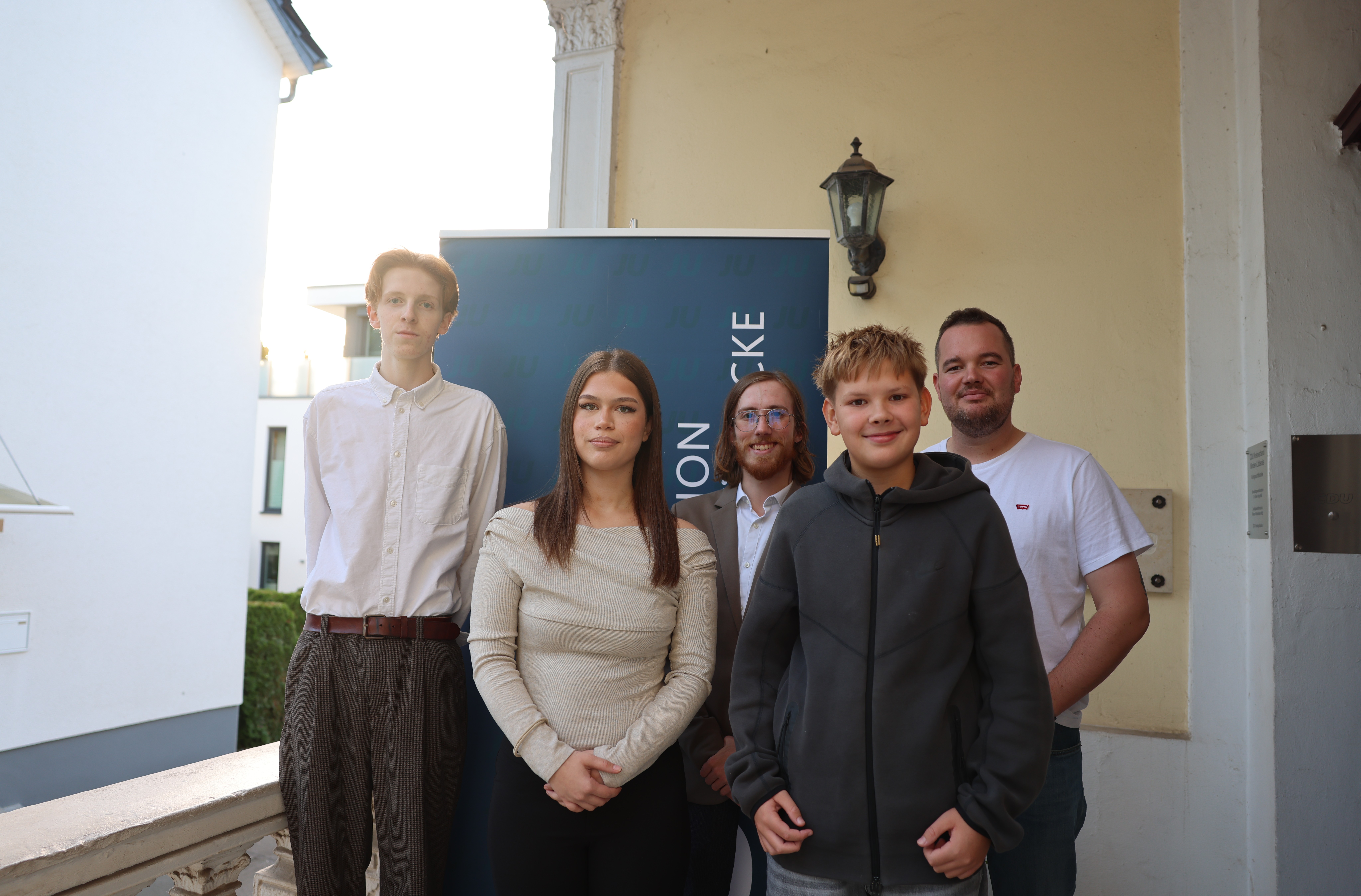v.l.n.r.: Justus Bolte, Alina Mahmo, Robin Beimstroh, Felix Wenzel Broza, Yannik Weier. Es fehlen Phillip Teichrieb und Devon Schl�ter